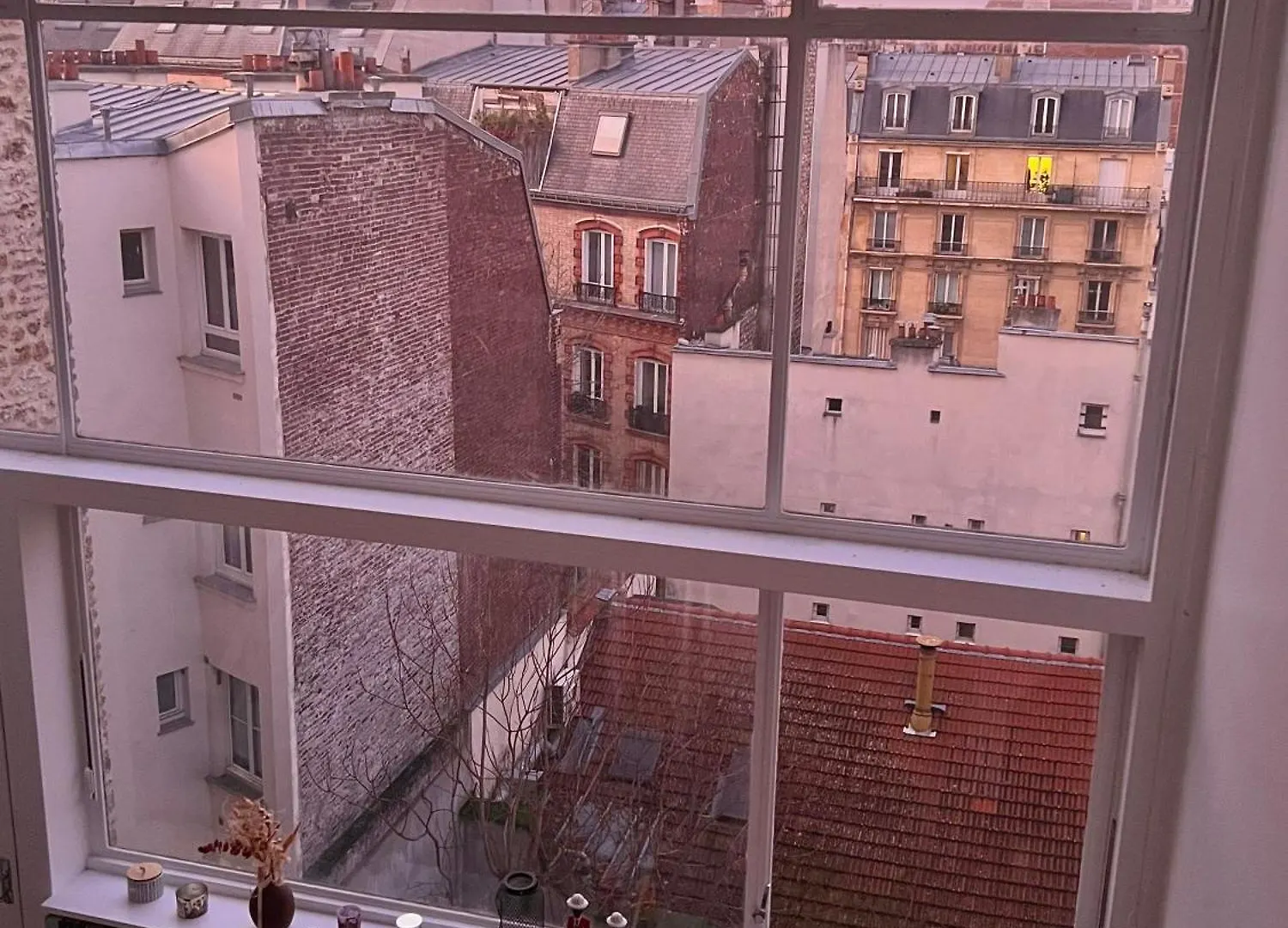 شقة Un Duplex De Charme A باريس فرنسا